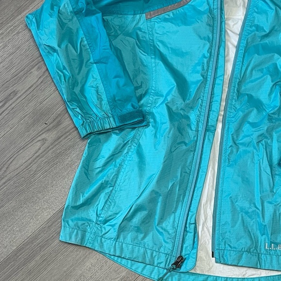 L.L. Bean Kids Jacket - Picture 4 of 11